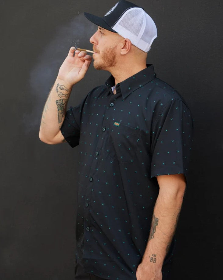 DIXXON FLANNEL CO. - SOUR DIESEL SHORT SLEEVE – DEVILSIX